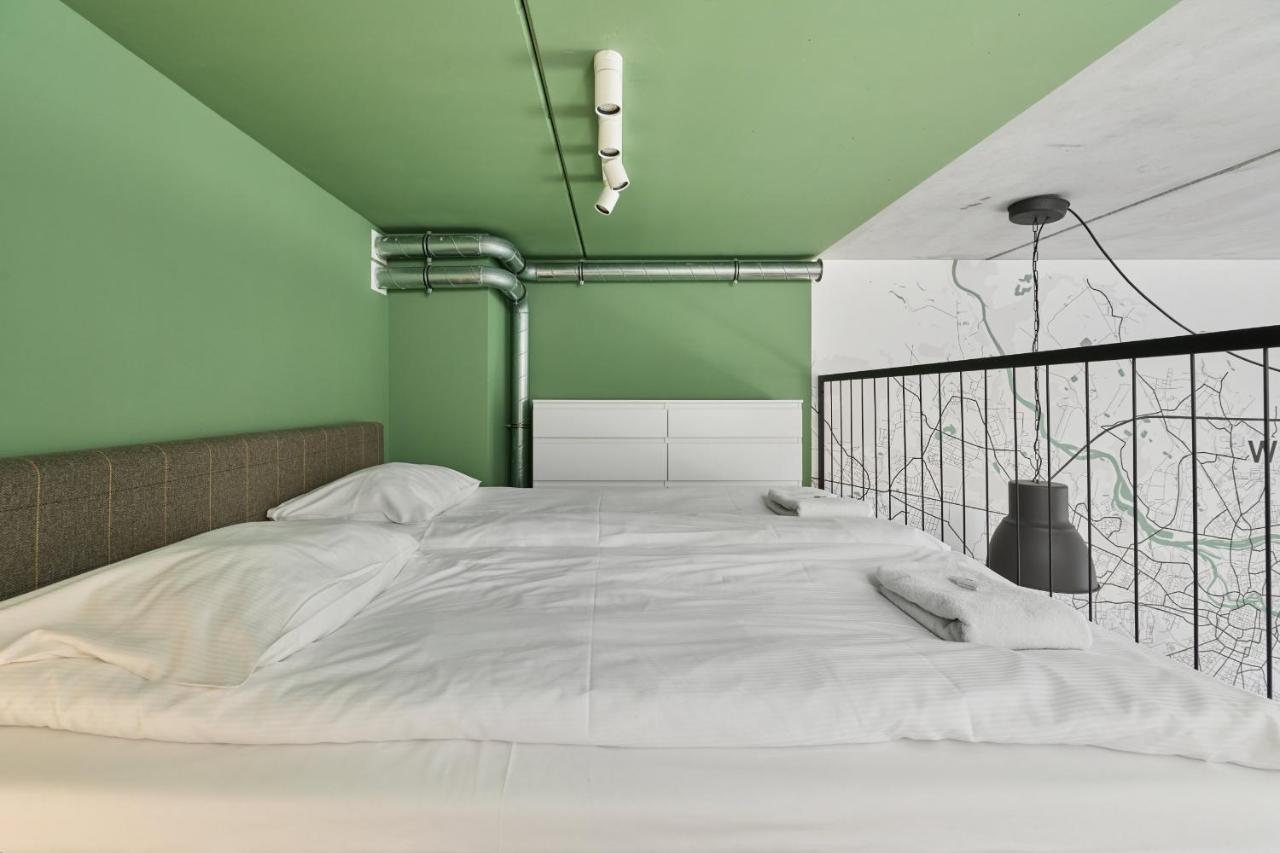 Mezzanine Studio Apartments Zarembowicza Wroclaw Airport By Renters エクステリア 写真