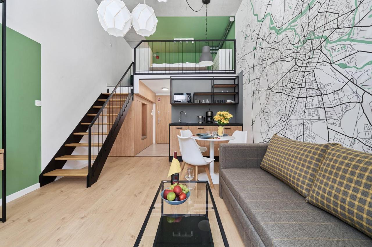 Mezzanine Studio Apartments Zarembowicza Wroclaw Airport By Renters エクステリア 写真