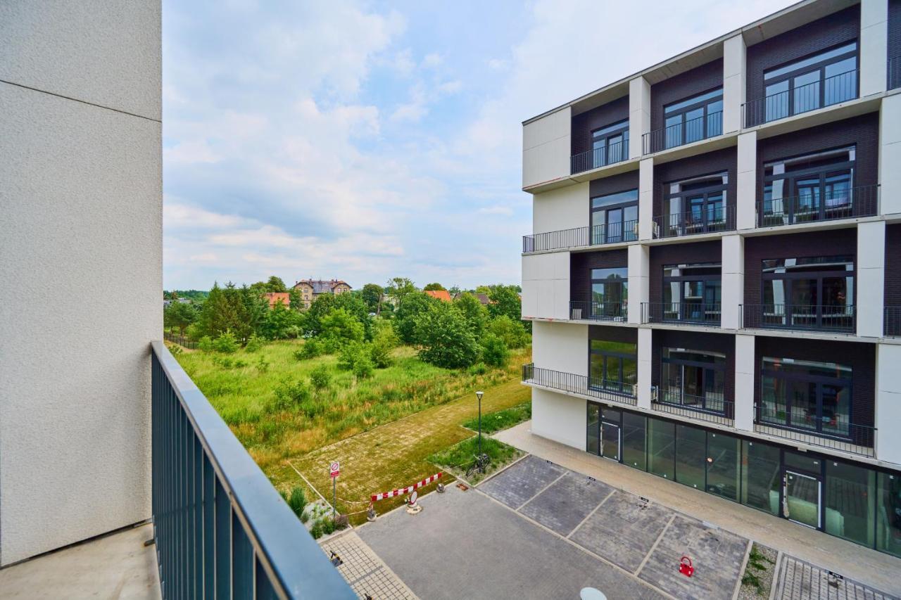 Mezzanine Studio Apartments Zarembowicza Wroclaw Airport By Renters エクステリア 写真