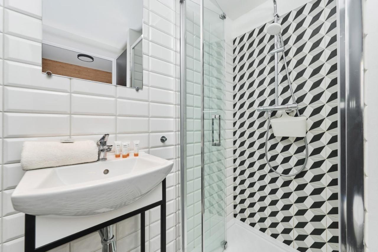 Mezzanine Studio Apartments Zarembowicza Wroclaw Airport By Renters エクステリア 写真